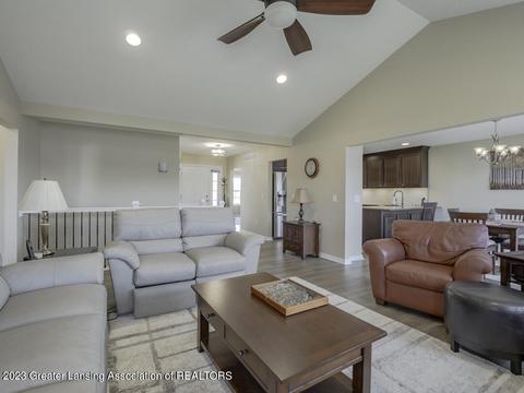 1200 Wineleaf Ln, Dewitt, MI 48820 photo 7