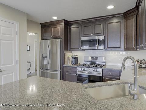 1200 Wineleaf Ln, Dewitt, MI 48820 photo 12