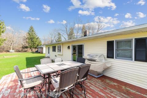 811 E Webb Dr, Dewitt, MI 48820 photo 30