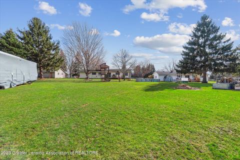 811 E Webb Dr, Dewitt, MI 48820 photo 32