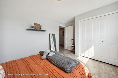 5644 Bittern Dr, Holt, MI 48842 photo 18