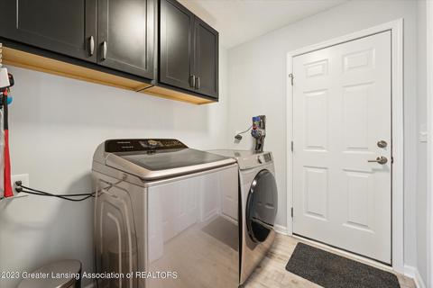 5644 Bittern Dr, Holt, MI 48842 photo 22