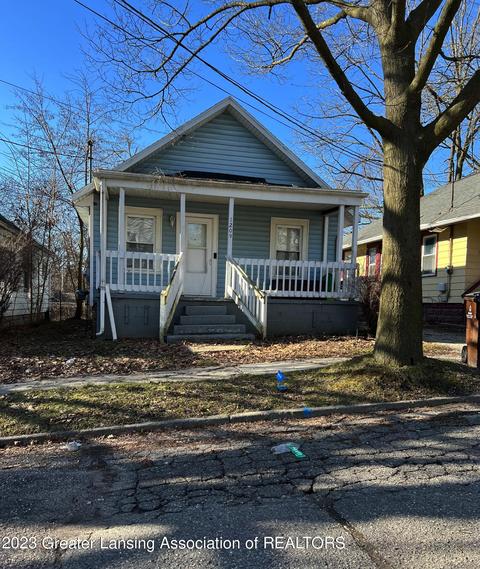 1209 Glenn St, Lansing, MI 48915
