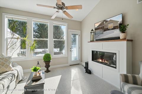 5245 E Hawk Hollow Dr, Bath, MI 48808 photo 4