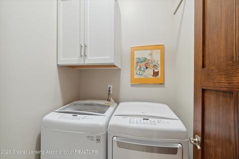 5247 E Hawk Hollow Dr, Bath, MI 48808 photo 23