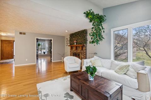 4433 Comanche Dr, Okemos, MI 48864 photo 13