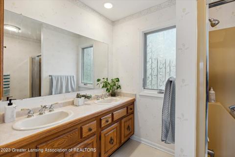4433 Comanche Dr, Okemos, MI 48864 photo 35