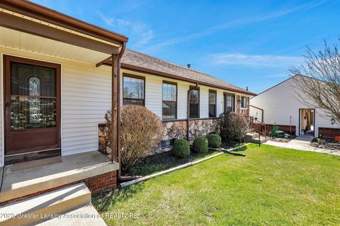 504 Red Cedar Blvd, Williamston, MI 48895 photo 6