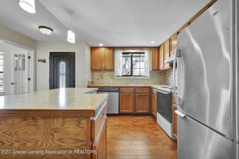 504 Red Cedar Blvd, Williamston, MI 48895 photo 18