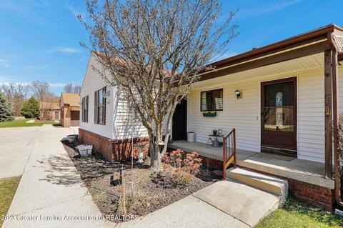 504 Red Cedar Blvd, Williamston, MI 48895 photo 8