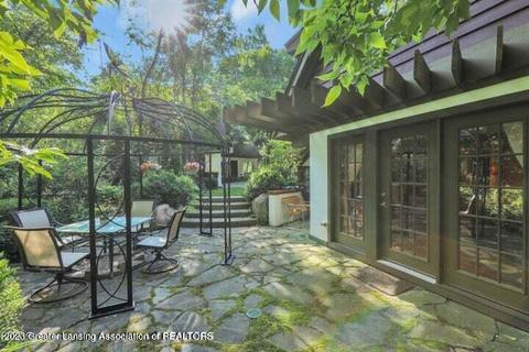 910 Jolly Rd, Okemos, MI 48864 photo 58