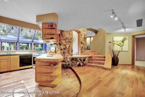 910 Jolly Rd, Okemos, MI 48864 photo 11