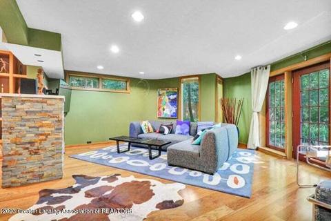 910 Jolly Rd, Okemos, MI 48864 photo 10