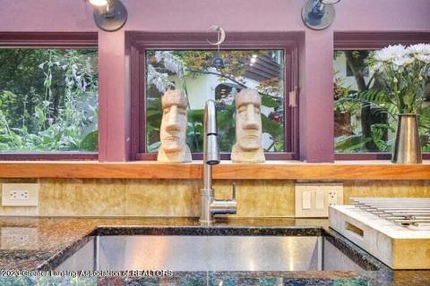 910 Jolly Rd, Okemos, MI 48864 photo 8