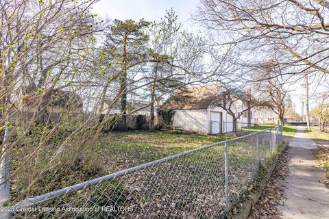 648 E Cavanaugh Rd, Lansing, MI 48910 photo 26
