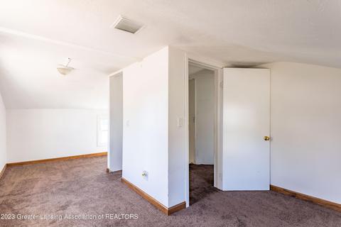 648 E Cavanaugh Rd, Lansing, MI 48910 photo 19