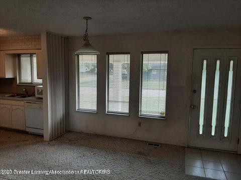 3902 Moonlight Ln, Holt, MI 48842 photo 11