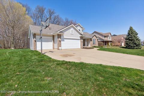 1568 Sanborn Dr, Dewitt, MI 48820 photo 2