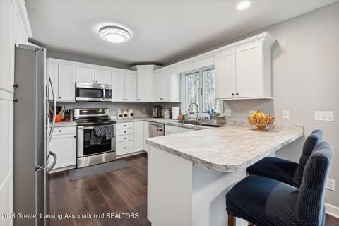 1568 Sanborn Dr, Dewitt, MI 48820 photo 14