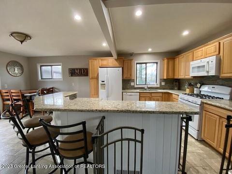 4417 Britton Rd, Perry, MI 48872 photo 4