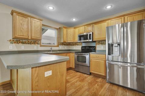 6357 Macadam Way, Dimondale, MI 48821 photo 14