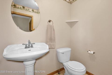 6357 Macadam Way, Dimondale, MI 48821 photo 17