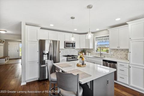 4955 E Dennis Rd, Webberville, MI 48892 photo 18