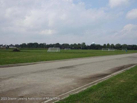 700 E Townsend Rd, Saint Johns, MI 48879 photo 10