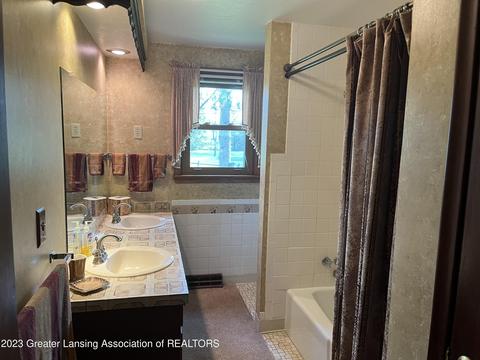 2314 Webster Rd, Lansing, MI 48917 photo 29