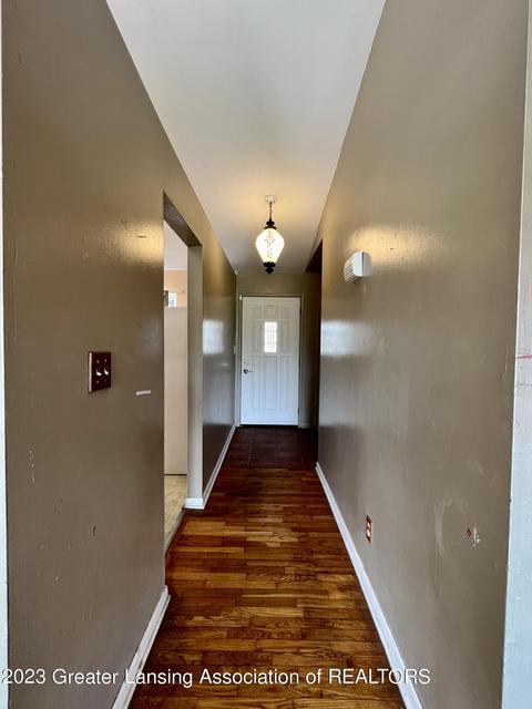 4123 Heathgate Dr, Lansing, MI 48911 photo 3