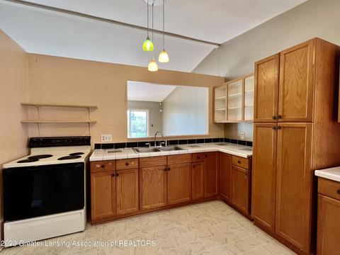 4123 Heathgate Dr, Lansing, MI 48911 photo 13