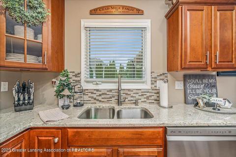 12628 Paradise Dr, Dewitt, MI 48820 photo 20