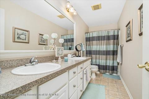 12628 Paradise Dr, Dewitt, MI 48820 photo 45