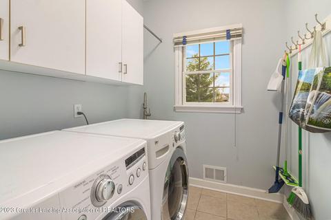 11810 Silverspring Dr, Dewitt, MI 48820 photo 22