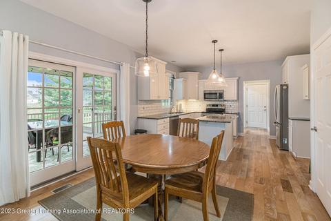 11810 Silverspring Dr, Dewitt, MI 48820 photo 7