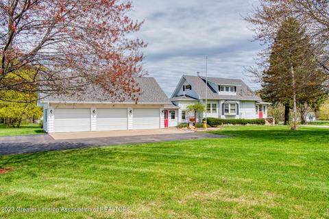 7824 Bancroft Rd, Bancroft, MI 48414 photo 1