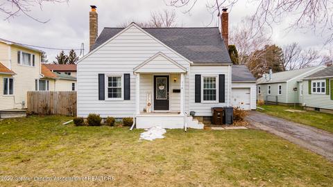 714 Center St, Mason, MI 48854