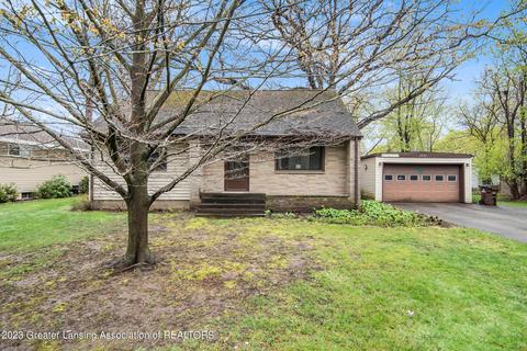 6421 E Lake Dr, Haslett, MI 48840 photo 1
