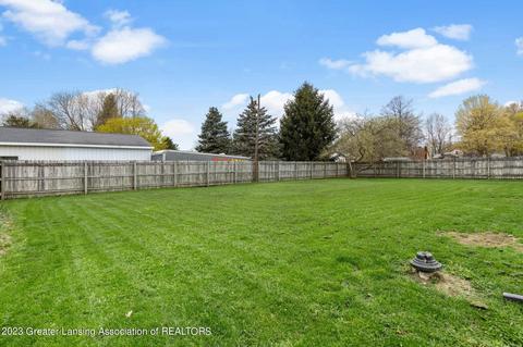 378 Third St, Sunfield, MI 48890 photo 9