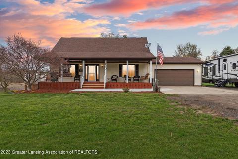 8760 Cockroft Rd, Eaton Rapids, MI 48827