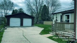 226 E Adelaide St, Maple Rapids, MI 48853 photo 2