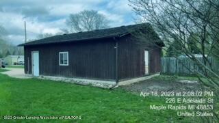 226 E Adelaide St, Maple Rapids, MI 48853 photo 4