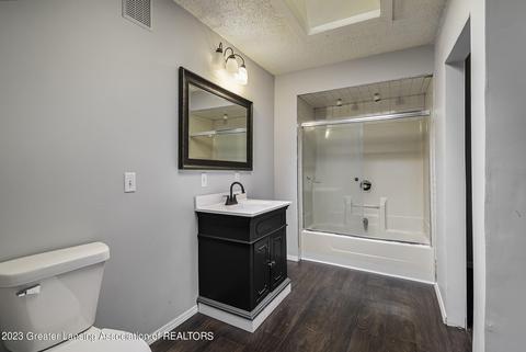417 Huron St, Lansing, MI 48915 photo 27