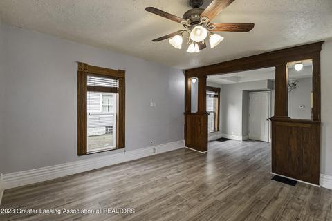 417 Huron St, Lansing, MI 48915 photo 6