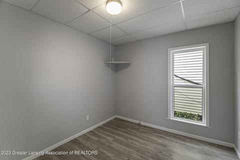 417 Huron St, Lansing, MI 48915 photo 21