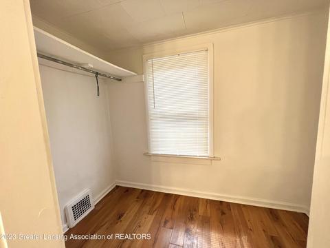 533 E Mt Hope Ave, Lansing, MI 48910 photo 20