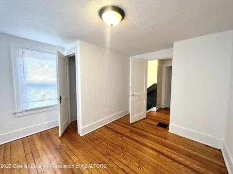 533 E Mt Hope Ave, Lansing, MI 48910 photo 21