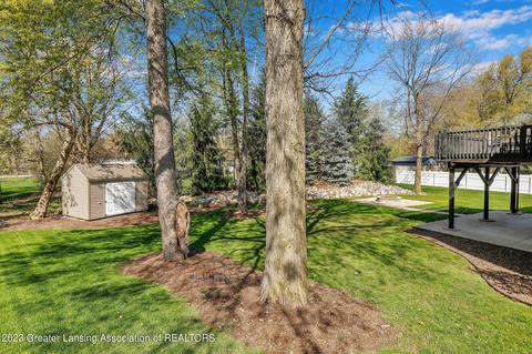 620 Pine Ridge Dr, Dewitt, MI 48820 photo 6