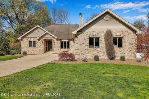 620 Pine Ridge Dr, Dewitt, MI 48820 photo 3