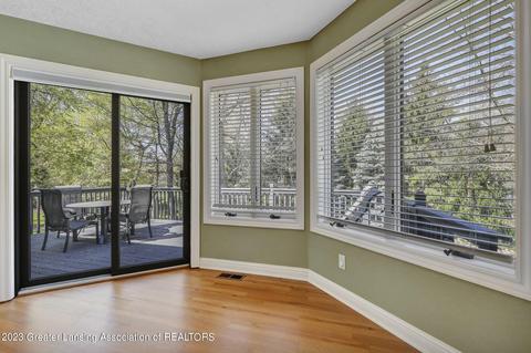 620 Pine Ridge Dr, Dewitt, MI 48820 photo 17
